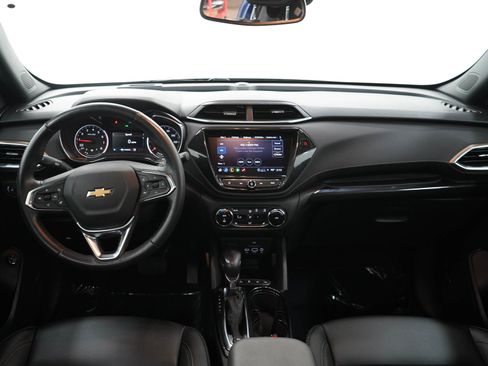 Used 2022 Chevrolet TrailBlazer ACTIV w/ Sun and Liftgate Package AWD/4WD image 16