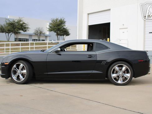 Used 2012 Chevrolet Camaro SS w/ Orange Stripe Package image 7