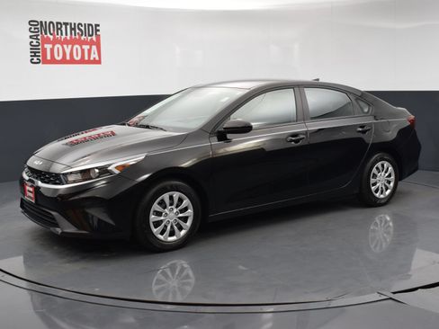 Used 2024 Kia Forte LX FWD image 8