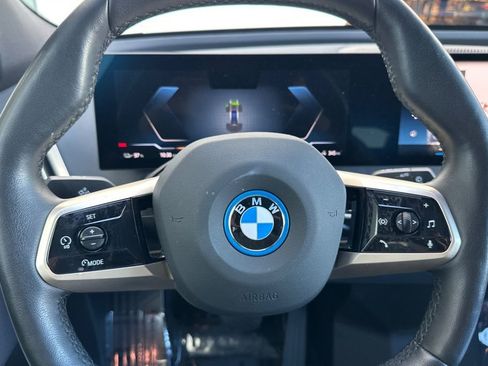 Used 2023 BMW iX xDrive50 image 25