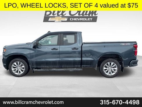 Used 2020 Chevrolet Silverado 1500 Custom w/ Custom Value Package image 10