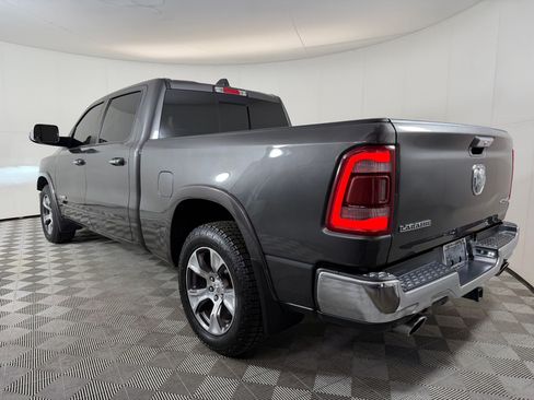 Used 2022 RAM 1500 Laramie AWD/4WD image 3
