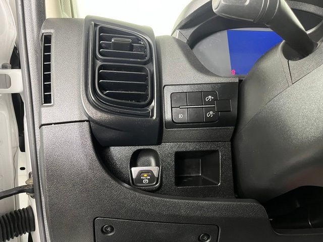 Used 2025 RAM ProMaster 2500 w/ U-Haul Equipment Group FWD image 18