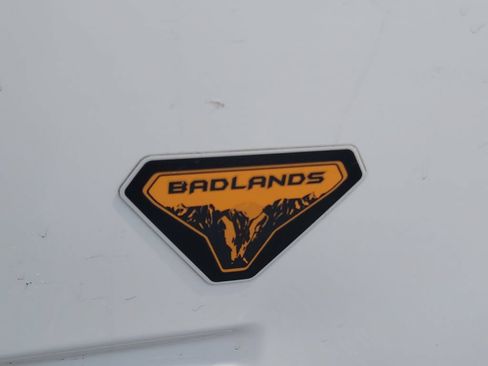 Certified 2023 Ford Bronco Sport Badlands w/ Premium Package AWD/4WD image 6