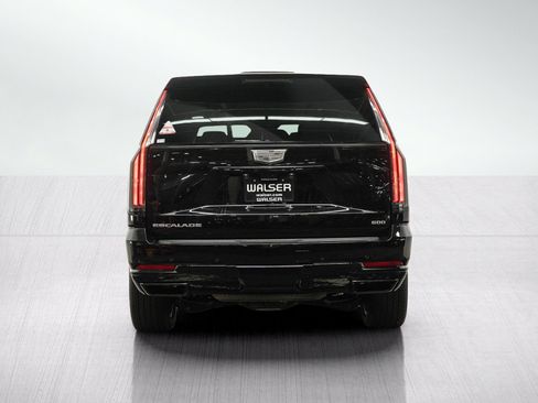 Used 2025 Cadillac Escalade Sport Platinum AWD/4WD image 4