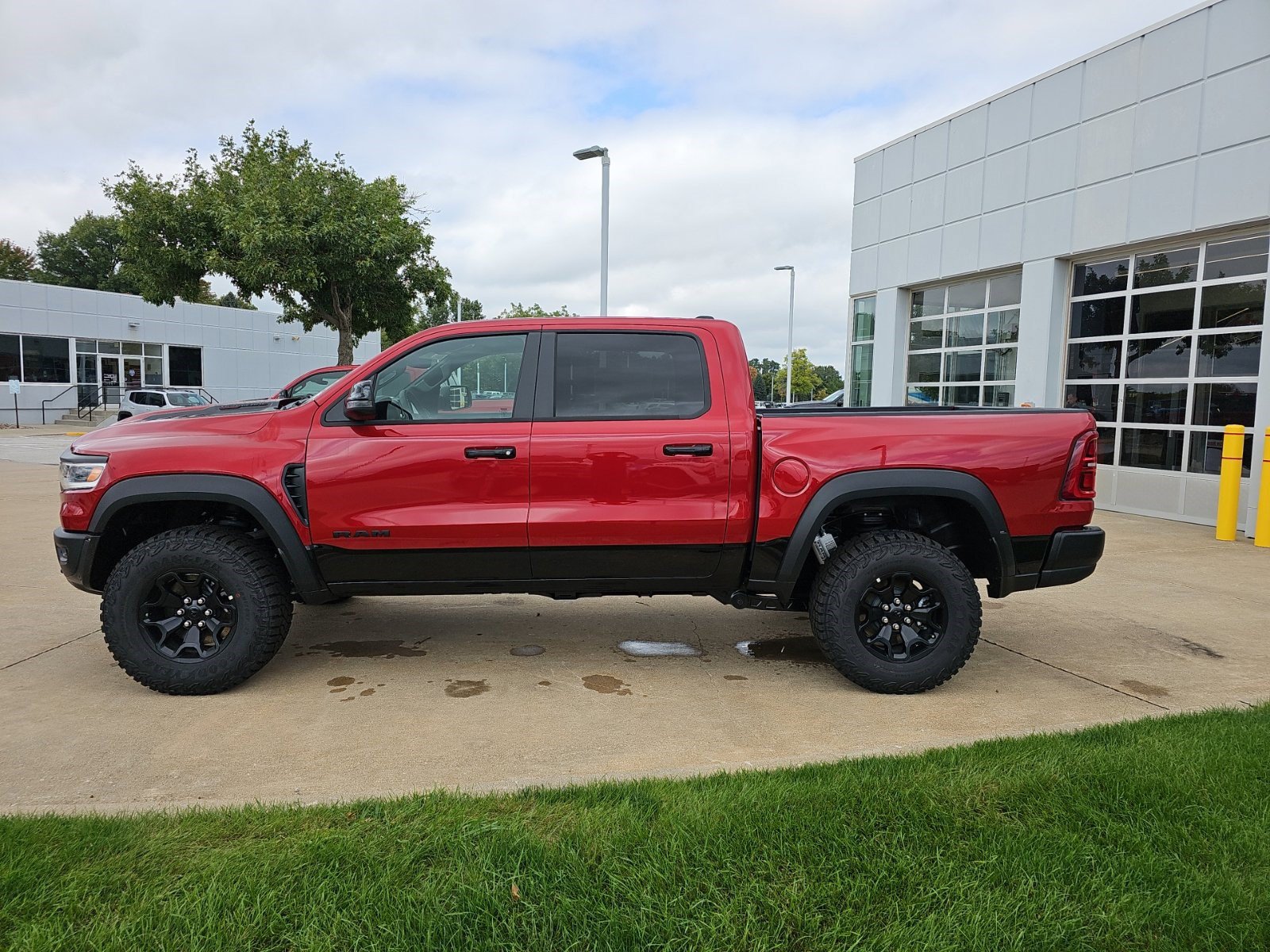 New 2026 RAM 1500 RHO AWD/4WD image 2