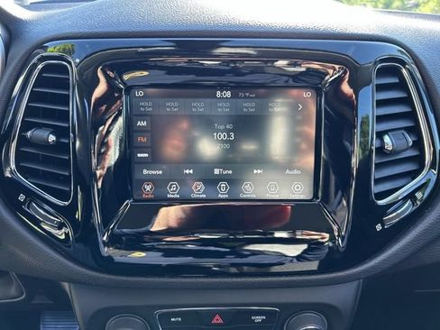 Used 2020 Jeep Compass Latitude AWD/4WD image 20
