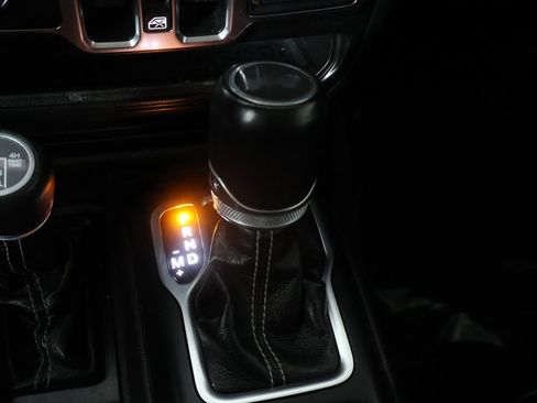 Used 2023 Jeep Wrangler Unlimited Sahara w/ Cold Weather Group AWD/4WD image 53