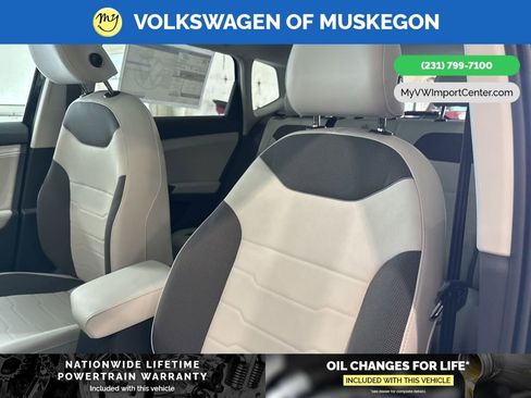 New 2026 Volkswagen Taos SE image 13