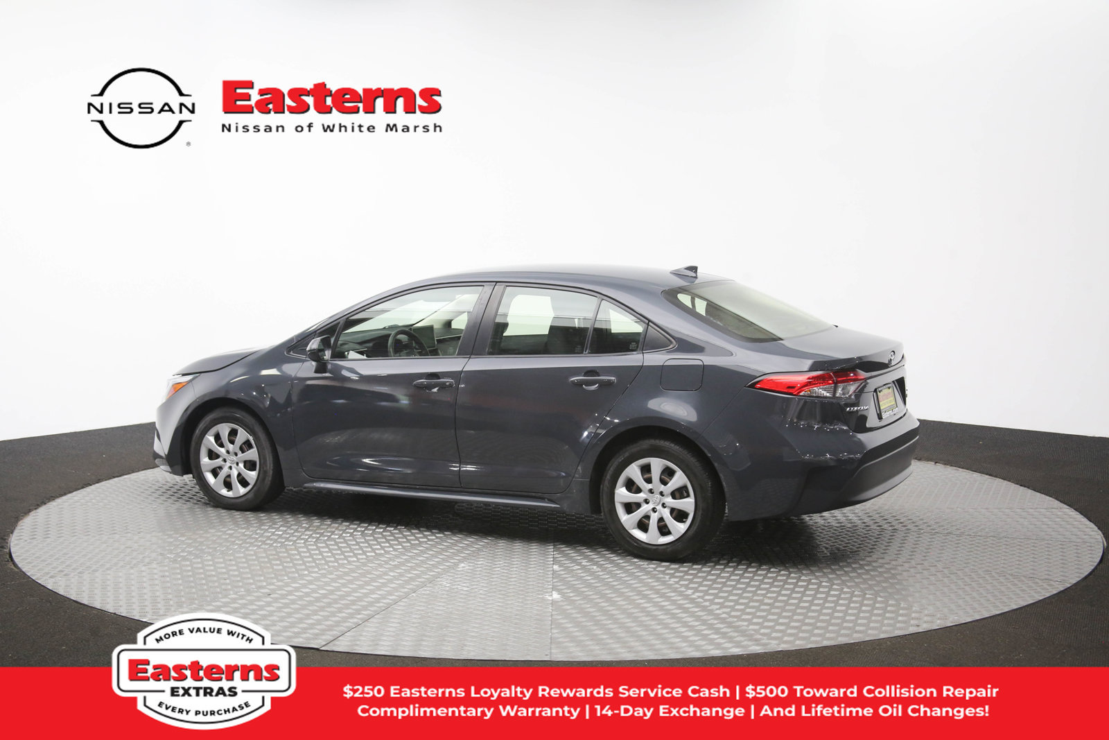 Used 2023 Toyota Corolla LE w/ Carpet Mat Package (TMS) FWD image 95