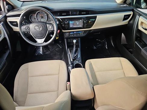 Used 2016 Toyota Corolla LE FWD image 22