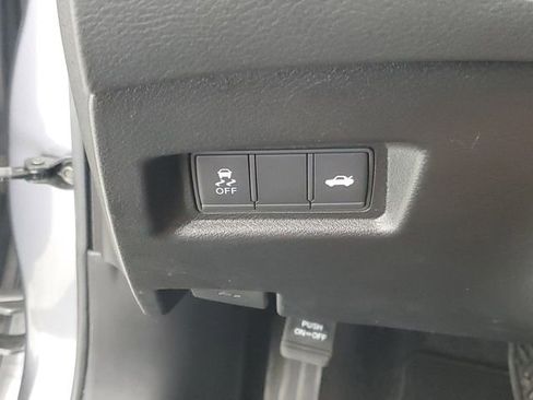 Used 2019 INFINITI Q50 Luxe w/ Cargo Package (L96) RWD image 31