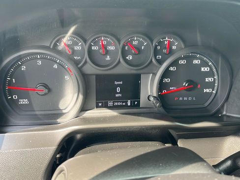 Used 2025 Chevrolet Silverado 2500 Custom w/ Custom Value Package image 10