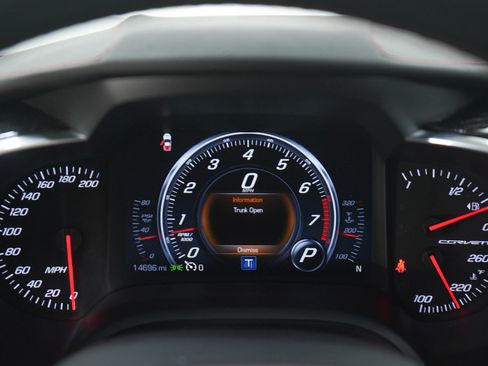 Used 2015 Chevrolet Corvette Stingray Coupe w/ 2LT Preferred Equipment Group image 22