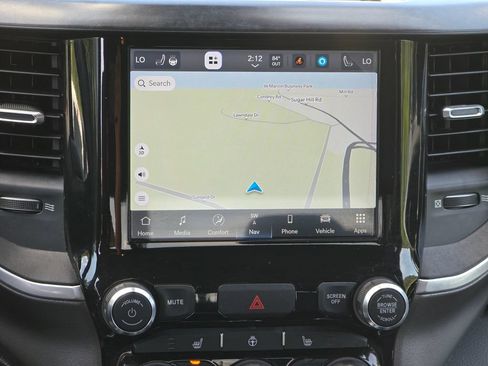 Used 2022 RAM 1500 Big Horn AWD/4WD image 8
