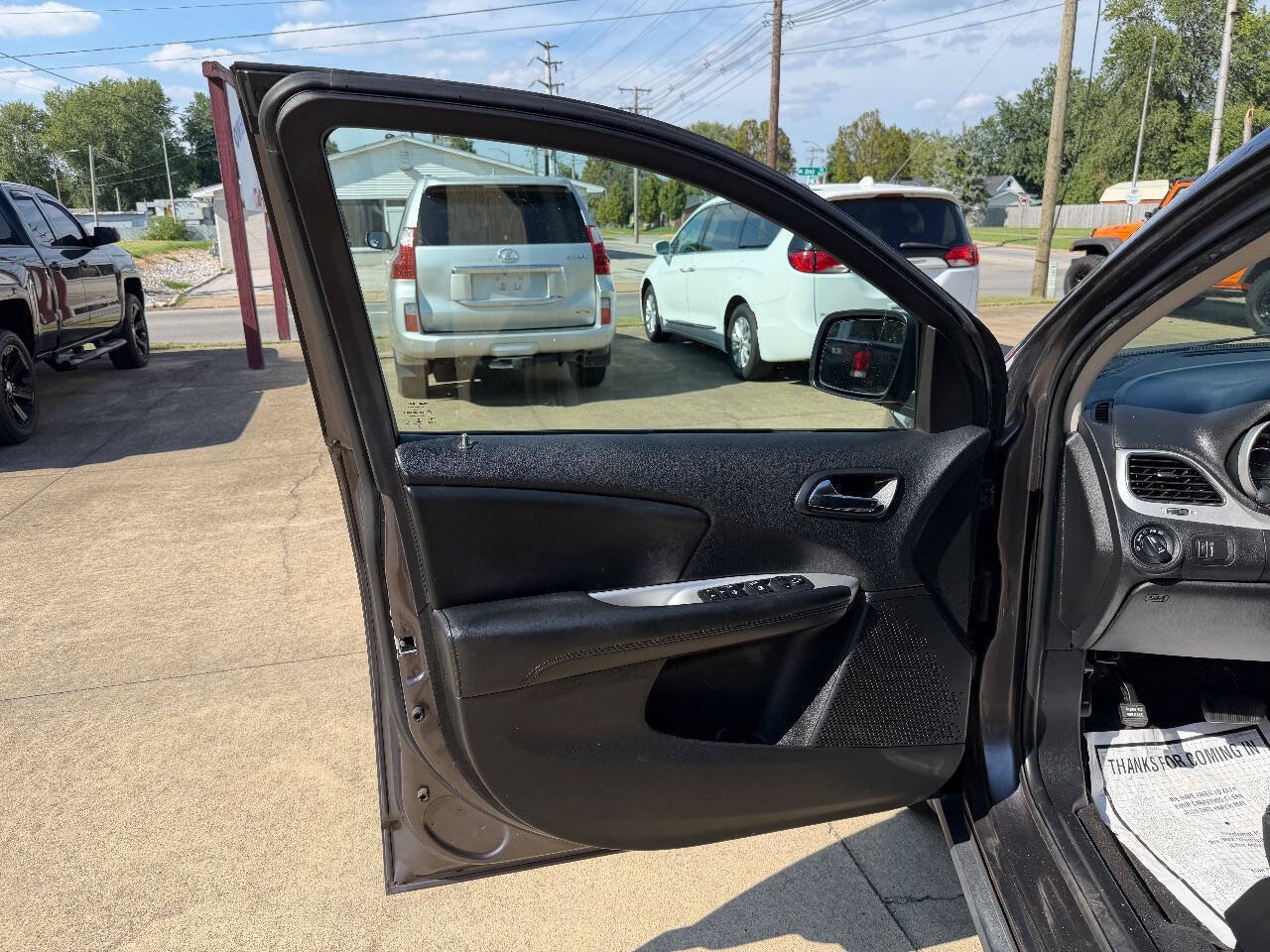 Used 2017 Dodge Journey SXT FWD image 10