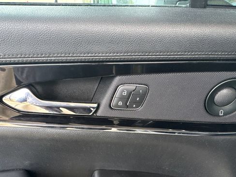 Used 2021 Lincoln Nautilus Reserve FWD image 6