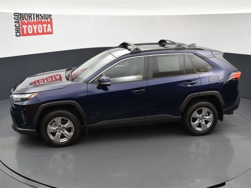 Used 2025 Toyota RAV4 XLE FWD image 17