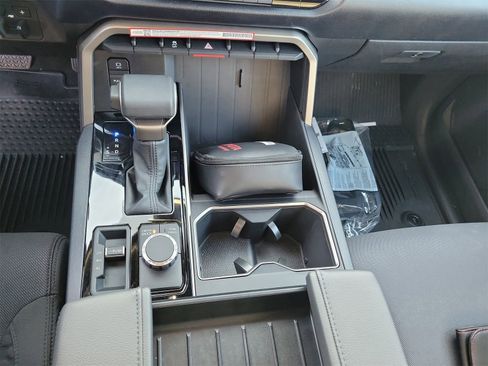 Used 2025 Toyota Tundra SR5 image 30