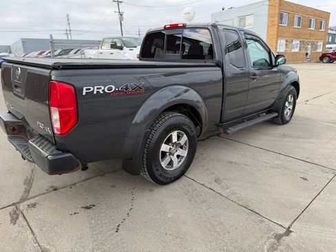 Used 2011 Nissan Frontier PRO-4X image 4