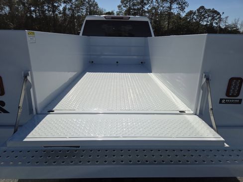 New 2026 GMC Sierra 3500 Pro w/ Convenience Package image 20