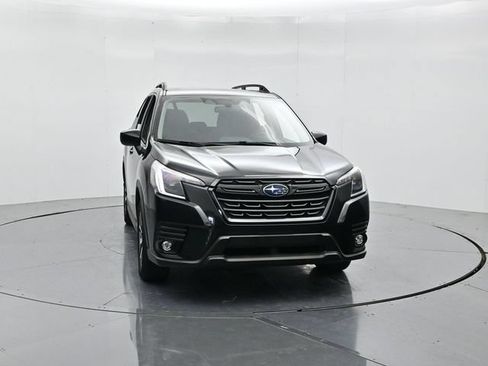 Used 2024 Subaru Forester Premium AWD/4WD image 4