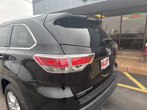 Used 2016 Toyota Highlander Limited image 13