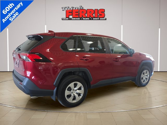 Used 2023 Toyota RAV4 LE FWD image 5