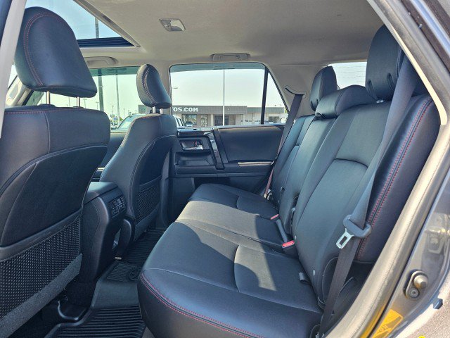 Used 2023 Toyota 4Runner TRD Off-Road Premium w/ Off Road Premium Plus Package AWD/4WD image 18