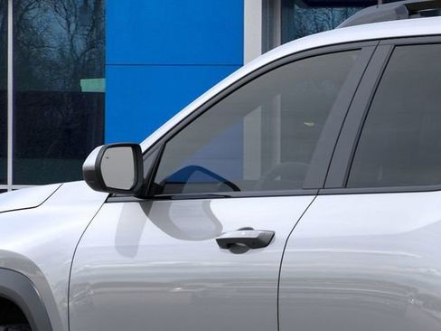 New 2026 Chevrolet Equinox ACTIV image 12