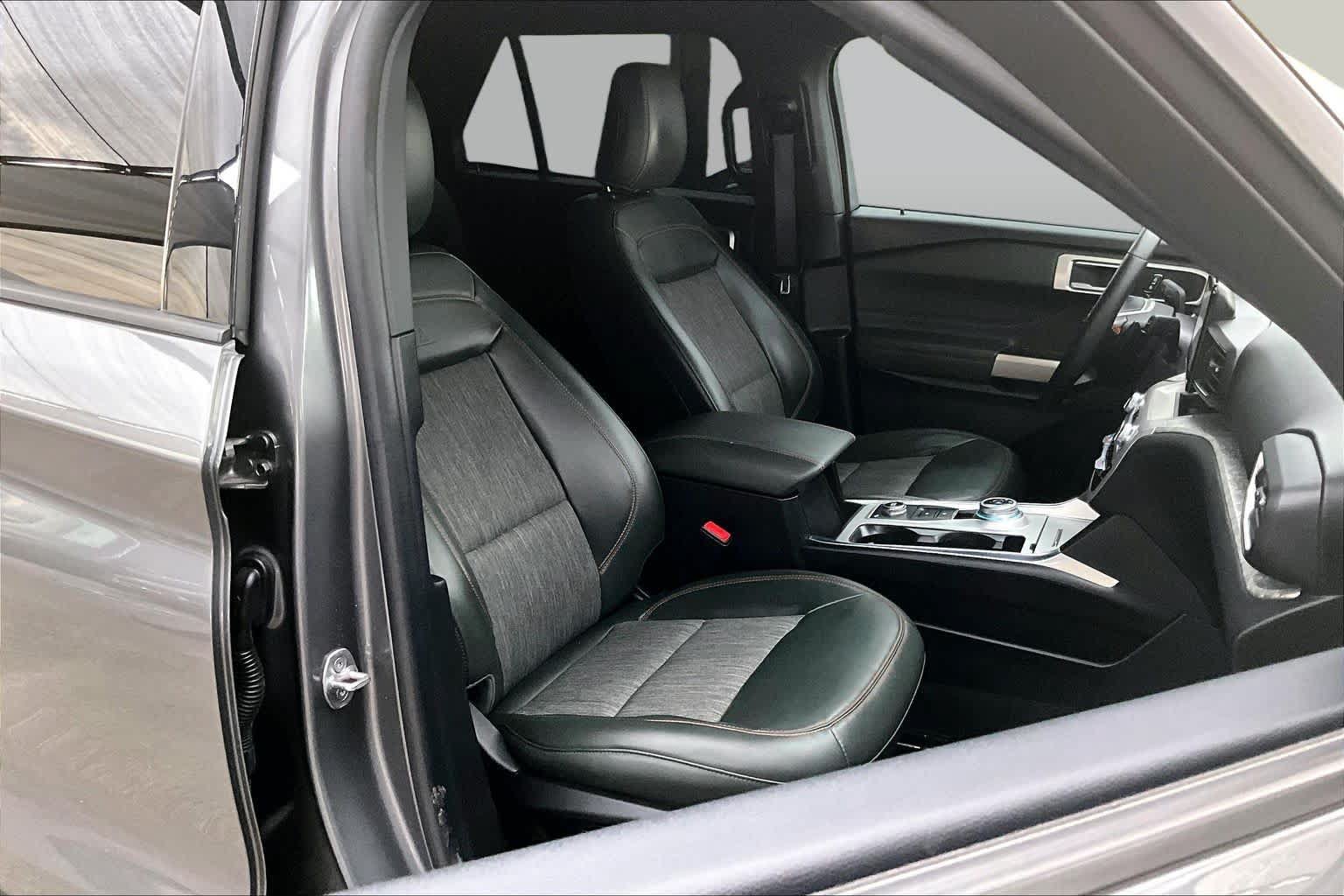 Used 2023 Ford Explorer Timberline AWD/4WD image 9