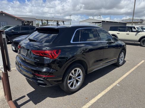 Used 2022 Audi Q3 2.0T Premium Plus w/ Premium Plus Package AWD/4WD image 7