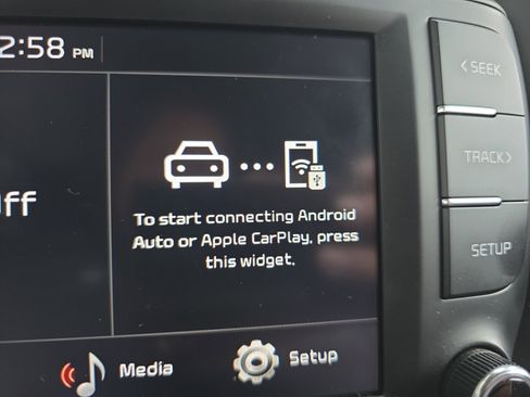 Certified 2025 Kia Soul LX w/ LX Technology Package image 13