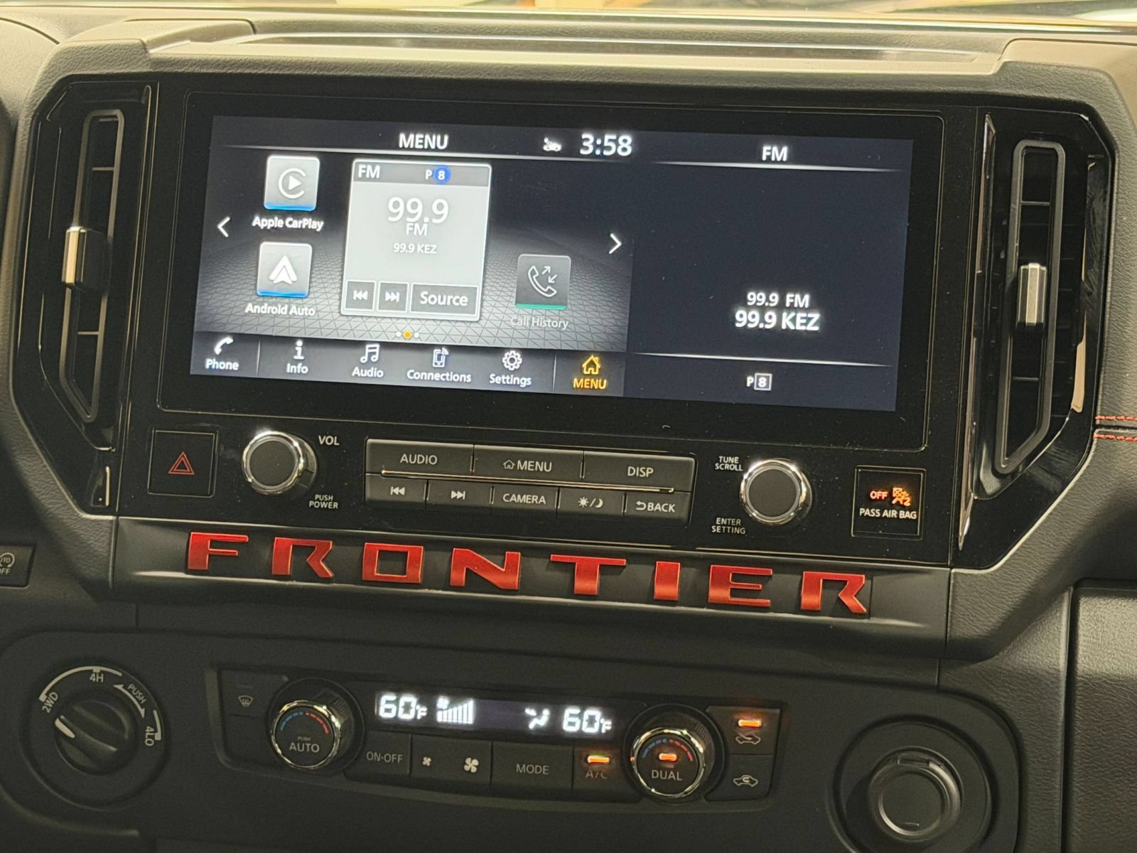 Used 2026 Nissan Frontier PRO-4X AWD/4WD image 19