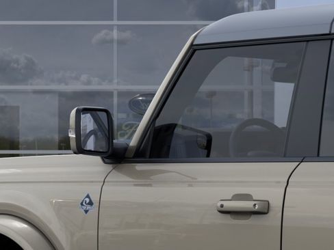 New 2025 Ford Bronco Outer Banks AWD/4WD image 22