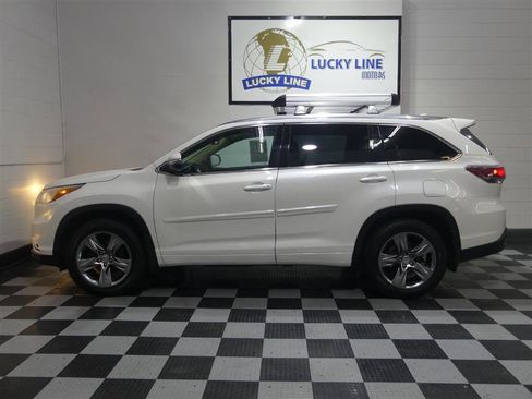 Used 2015 Toyota Highlander Limited Platinum image 7