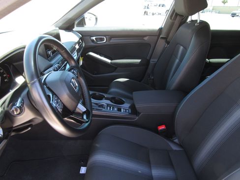 Used 2024 Honda Civic Sport image 13