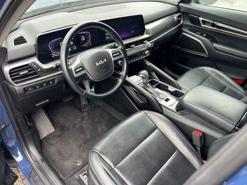Certified 2025 Kia Telluride S AWD/4WD image 15