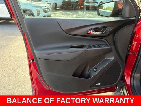 Used 2023 Chevrolet Equinox RS w/ RS Leather Package FWD image 12