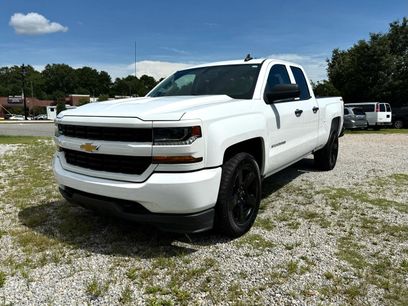 Used 2018 Chevrolet Silverado 1500 Custom w/ Custom Convenience Package