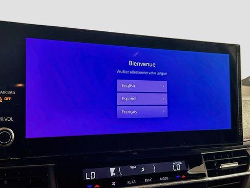 Used 2025 Toyota Sienna XSE w/ XSE Plus Package FWD image 12