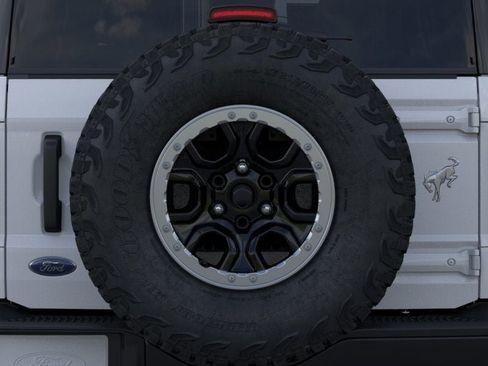New 2025 Ford Bronco Badlands w/ Sasquatch Package AWD/4WD image 24