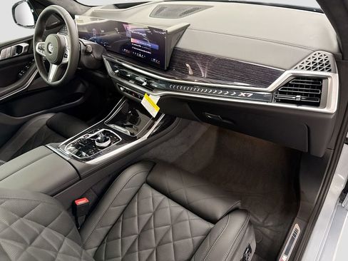 New 2026 BMW X7 xDrive40i image 16