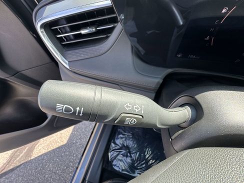 Used 2024 Buick Encore GX Sport Touring image 22