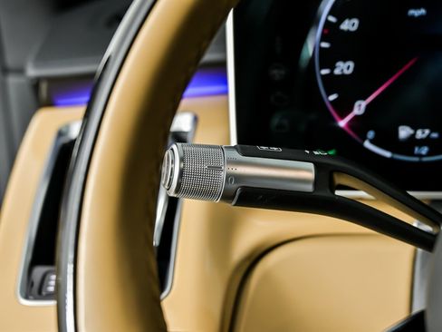 Used 2023 Mercedes-Benz Maybach S 680 4MATIC image 30
