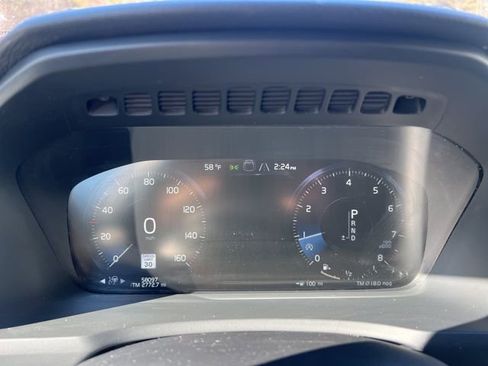 Used 2020 Volvo XC90 T5 Momentum w/ Protection Package Premier image 33