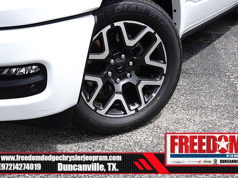 New 2026 RAM 1500 Laramie w/ Laramie Southwest Edition AWD/4WD image 9
