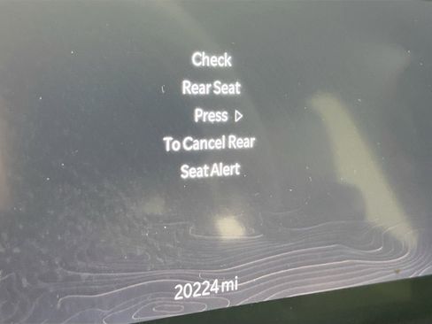 Used 2023 Jeep Grand Cherokee Altitude AWD/4WD image 12