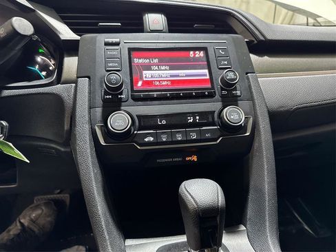 Used 2019 Honda Civic LX image 29