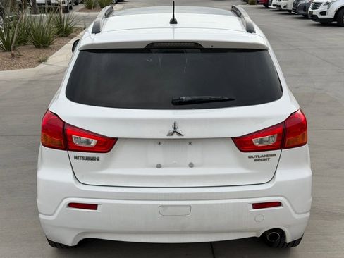 Used 2011 Mitsubishi Outlander Sport SE image 5